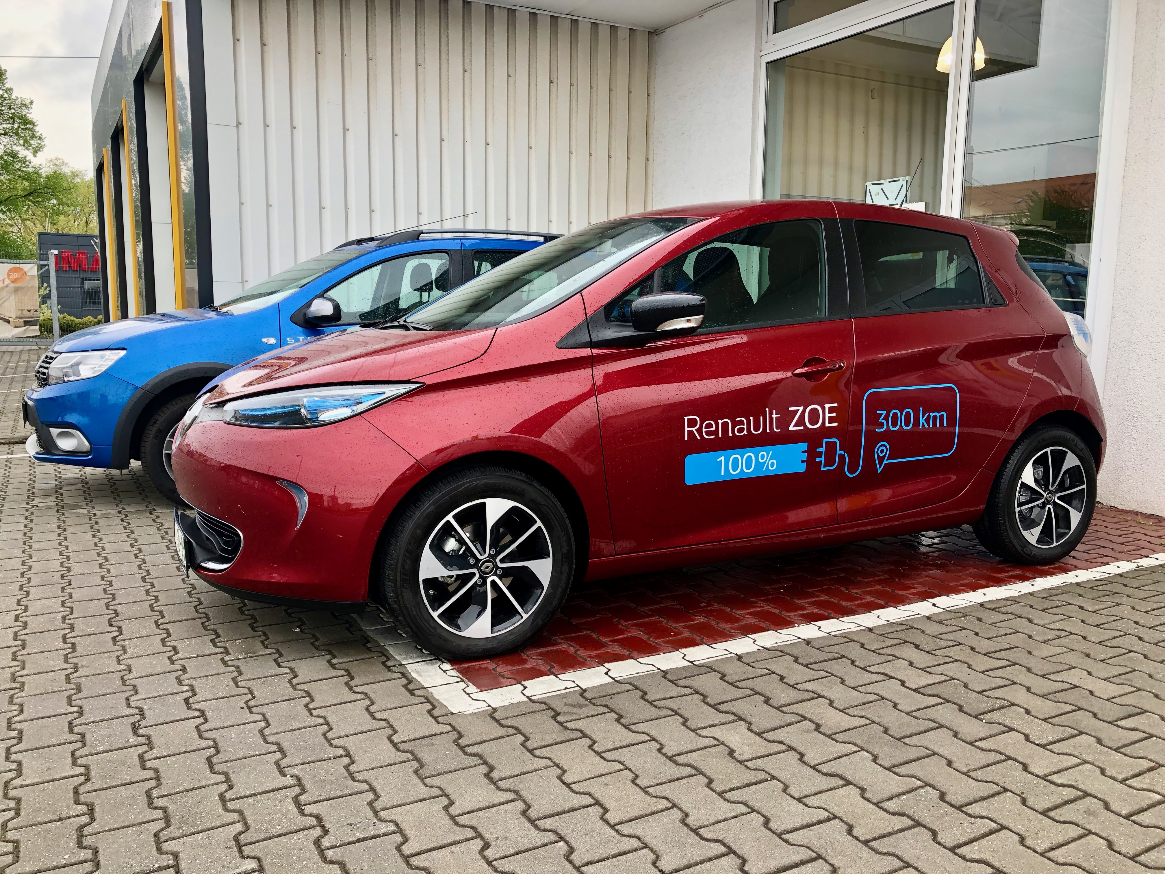 Elektromobilem na služební cestu